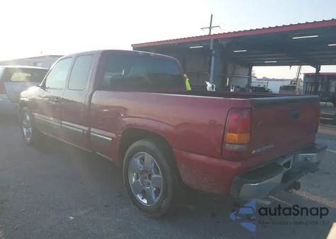 2001 Chevrolet Silverado 1500 Ls z USA, uszkodzony, nr VIN 2GCEC19V711187485